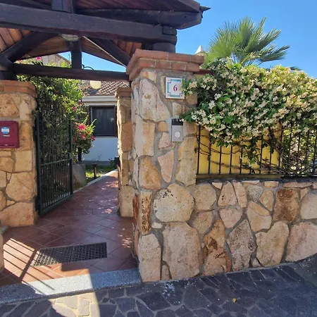 Casa de Férias Domus Luxi Porto Frailis Tortolì