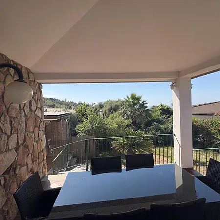 Hébergement de vacances Domus Luxi Porto Frailis *