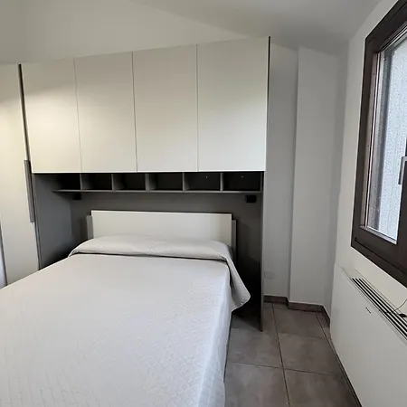 Domus Luxi Porto Frailis Casa de Férias *