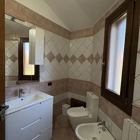 Domus Luxi Porto Frailis